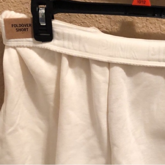 NWT PINK Victoria’s Secret Fold-over Short. Medium. Cream/ivory color. Fleece. - Picture 3 of 16